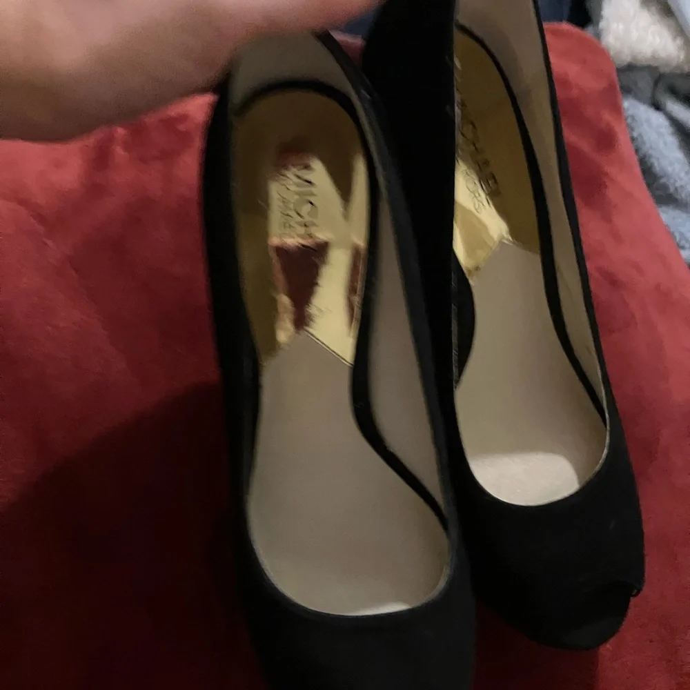 Michael Kors High Heels size 8M - Picture 10 of 10